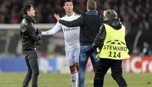 Die Flitzer im St. Jakob-Park hatten es auf Cristiano Ronaldo abgesehen