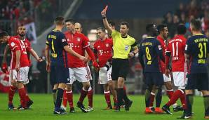 In einem hitzigen Spitzenspiel setzte sich der FC Bayern zum Jaresausklang 2016 mit 3:0 gegen Leipzig durch