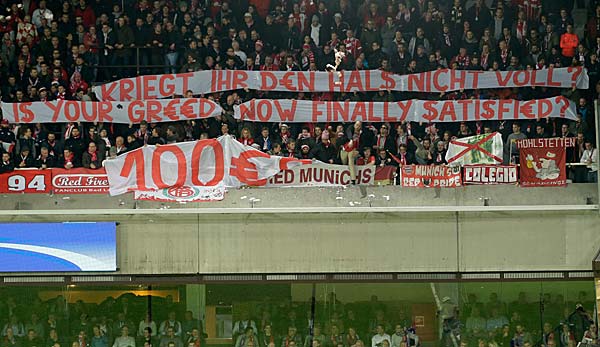 Die Bayern-Fans protestierten im Spiel in Anderlecht gegen die hohen Ticket-Preise.