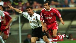 Platz 20: Amedeo Carboni - 39 Jahre, 7 Monate und 18 Tage am 24.11.2004. Ein 2:1-Sieg gegen Anderlecht reichte dem UEFA-Cup-Sieger Valencia nicht zum Weiterkommen in der CL. Nach seiner Karriere war Carboni eine Saison lang Sportdirektor in Valencia.