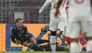 PSG-Stürmer Kylian Mbappe brachte die Gäste in der dritten Minute aus halbrechter Position in Führung, Manuel Neuer rutschte der Ball durch die Beine.