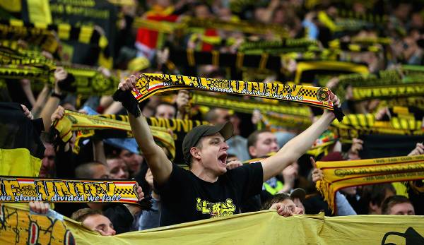 Etwas mehr als 2000 BVB-Fans gaben im Etihad Stadium den Ton an.