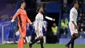 SPORT: "Bye, bye Madrid! Real war nie in der Nähe von Istanbul. Die Königlichen verabschieden sich mit einer völlig verdienten Niederlage. Zidanes Team kapituliert an der Stamford Bridge. Stars wie Ramos und Hazard werden von den Blues verspottet."