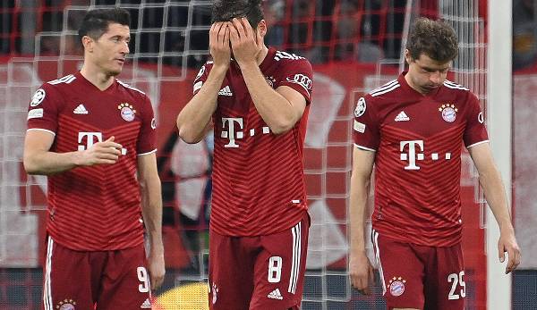 Zum Wegschauen: Der FC Bayern ist überraschend gegen Villarreal aus der Champions League ausgeschieden.