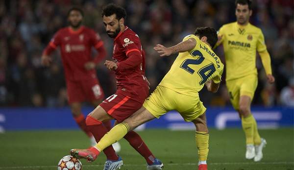 Mohamed Salah gewann bereits im Hinspiel mit dem LFC, hier legt er den Ball an Villarreals Alfonso Pedraza vorbei.