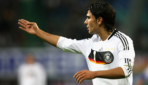Der Deutsch-Türke Serdar Tasci machte 2008 sein erstes A-Länderspiel für Deutschland