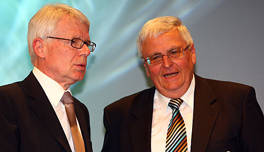 Reinhard Rauball und Theo Zwanziger übten scharfe Kritik an der deutschen Politik
