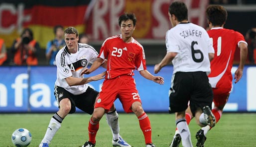 Robert Huth (r.) bestritt bereits 19 Länderspiele in der DFB-Auswahl