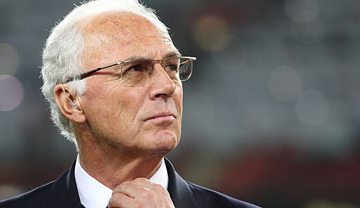 Franz Beckenbauer kritisiert den Verzicht auf eine Fan-Party