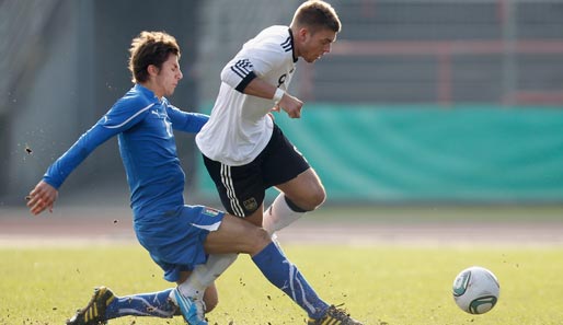 Alexander Esswein (r.) erzielte drei Treffer für Deutschland gegen Italien