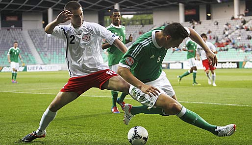 Niklas Suele (r.) und die deutsche U 17 hatten gegen Georgien beim 1:0-Sieg einige Mühe