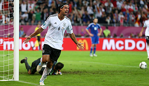 Der geborene Anführer: Sami Khedira spielt bislang eine bärenstarke EURO 2012
