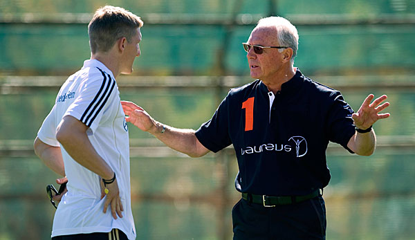 Franz Beckenbauer hat in Bastian Schweinsteiger einen würdigen Kapitän ausgemacht
