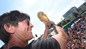 Joachim Löw will nach dem WM-Triumph mit neuem Masterplan weitere Titel gewinnen