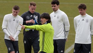 Joachim Löw trifft mit seinem Team am Samstag auf England