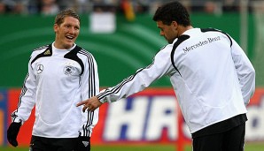 Bastian Schweinsteiger löste Michael Ballack als Chef im deutschen Mittelfeld ab