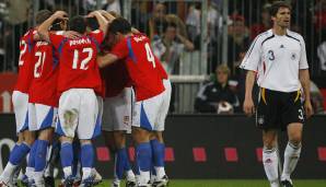 Die letzte Niederlage in Deutschland in einem Pflichtspiel kassierte die DFB-Elf am 17. Oktober 2007 gegen Tschechien. Damals kam die bereits qualifizierte deutsche Auswahl in München mit 0:3 unter die Räder. SPOX zeigt euch, wer mit dabei war.