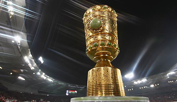 Der DFB-Pokal geht ins Viertelfinale.