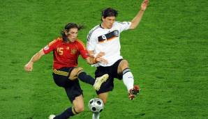 MARIO GOMEZ: Ist viel mehr als Nr. 23 denn als 9er in Erinnerung. Die 9 trug er allerdings bei der EM 2008, als Deutschland erst im Finale Spanien unterlag. Schoss 31 Tore in 78 Länderspielen und trumpfte vor allem bei der EM 2012 stark auf.