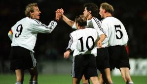 JÜRGEN KLINSMANN: Die 18 war Klinsmanns Stammnummer, die 11 und die 9 eher die Ausnahme. Schoss 47 Tore in 108 Spielen, führte die DFB-Auswahl 1996 als Kapitän zum EM-Titel. Stammspieler bei der WM 1990, 2016 zum Ehrenspielführer ernannt.