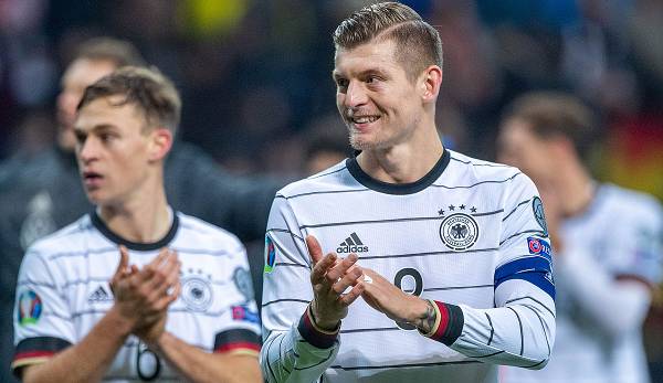 Laut Toni Kroos könnte die Verschiebung der EM auf das Jahr 2021 womöglich ein Vorteil für das DFB-Team sein.