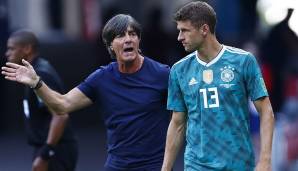 Joachim Löw hat Thomas Müller eine Rückkehr ins DFB-Team in Aussicht gestellt.