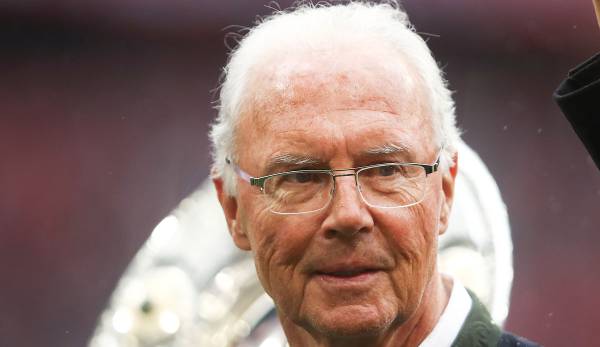 Franz Beckenbauer ist vom Deutschen Fußball Botschafter e.V. für sein Lebenswerk ausgezeichnet worden.