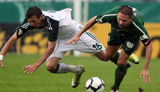 Neuzugang Mario Mandzukic tat sich mit dem VfL Wolfsburg lange schwer gegen Preußen Münster