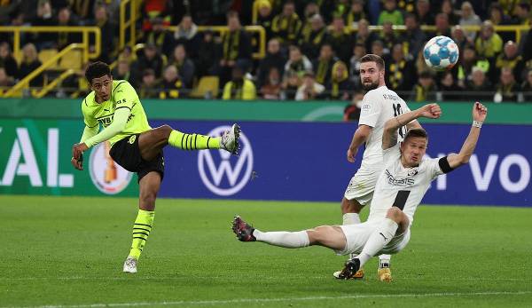 Borussia Dortmund zog durch einen Sieg gegen den FC Ingolstadt ins Achtelfinale des DFB-Pokals ein.