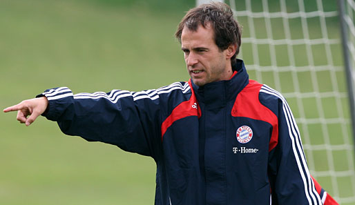 Bayern-Trainer Mehmet Scholl blebt weiterhin sieglos