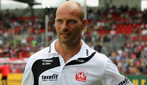 Arie van Lent ist seit 2010 als Trainer bei Rot Weiss Ahlen im Amt