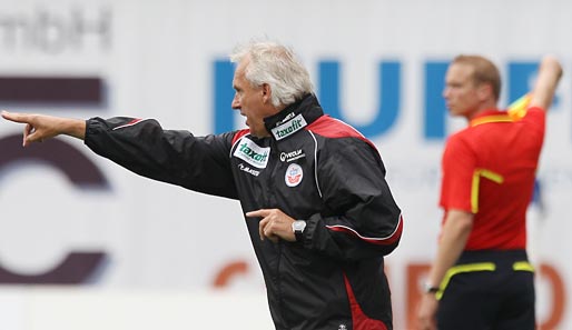 Peter Vollmann steht mit seinem Hansa Rostock an der Tabellenspitze der 3. Liga