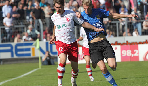 Jahn Regensburg hat sich gegen den 1. FC Saarbrücken an die Tabellenspitze gesiegt