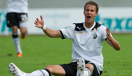 Tim Danneberg vom SV Sandhausen ist enttäuscht nach der Niederlage