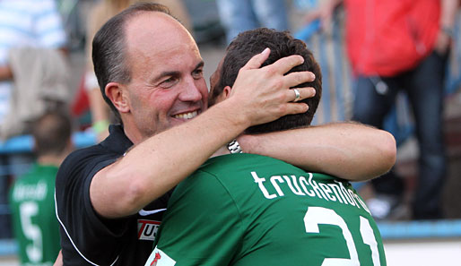 Münster-Trainer Marc Fascher (l.) und Torschütze Jens Truckenbrod hatten allen Grund zur Freude