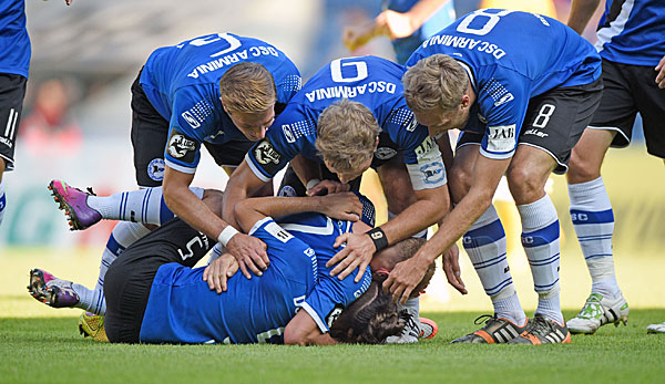 Die Bielefelder feierten ihre überragende Leistung gegen Dynamo Dresden