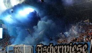 Fans des Chemnitzer FC müssen um die Zukunft ihres Vereines bangen