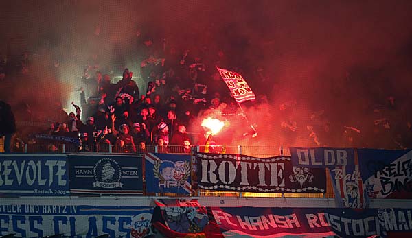 Rostocker Fans haben in Hamburg randaliert.