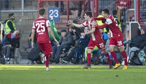 Nach dem Derbysieg beim KSC will der 1. FC Kaiserslautern gegen den FSV Zwickau nachlegen.