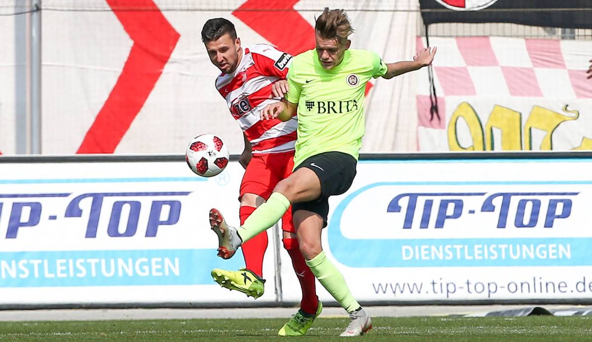 FSV Zwickau und der SV Wehen Wiesbaden trafen zuletzt 2019 aufeinander.
