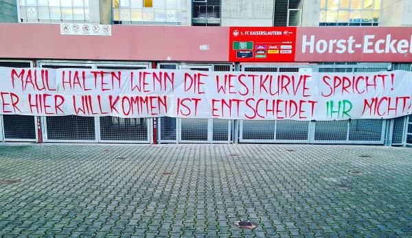 Fans des 1. FC Kaiserslautern reagierten prompt auf die Aktion der Partei "Der III. Weg".