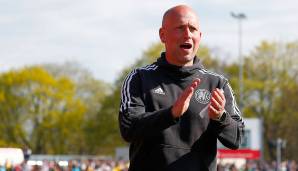 Zweitliga-Absteiger Erzgebirge Aue hat Timo Rost als neuen Cheftrainer verpflichtet.