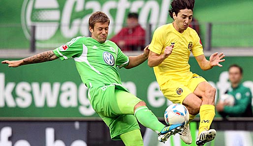 Wolfsburgs Marco Russ (l.) will mit Kroatien bei der Europameisterschaft teilnehmen