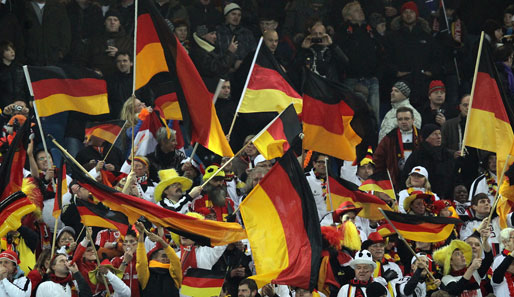 Auf die deutschen Fans warten Preisanstiege von bis zu 900 Prozent