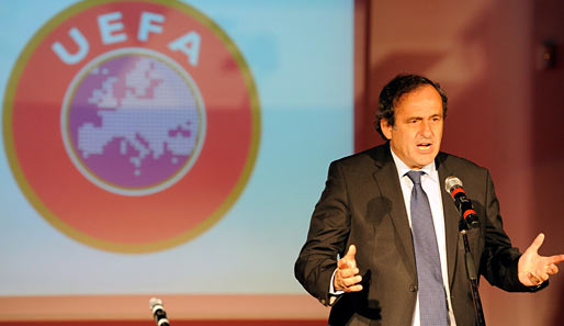 UEFA-Präsident Michel Platini unterstützt eine Bewerbung der Türkei für die EM 2020