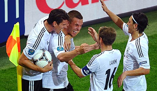 Eine jubelnde deutsche Mannschaft - so wollen die Fans das DFB-Team am Donnerstag sehen