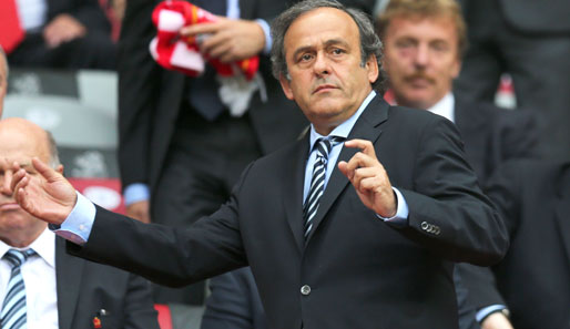 UEFA-Präsident Michel Platini denkt über eine EM-Vergabe-Reform nach