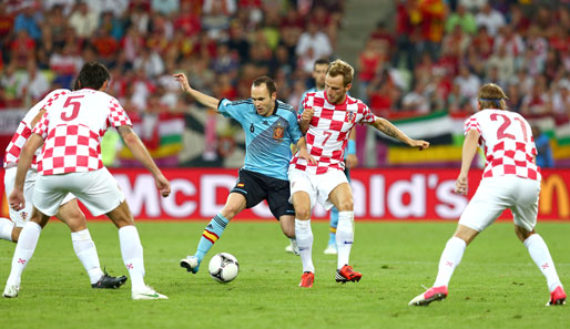 Spanien setzte sich im letzten Gruppenspiel knapp mit 1:0 gegen Kroatien durch