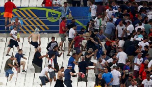 Russische Schläger gingen in Marseille auf englische Fans los