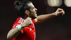 Gareth Bale bejubelt seinen Treffer zum 3:0